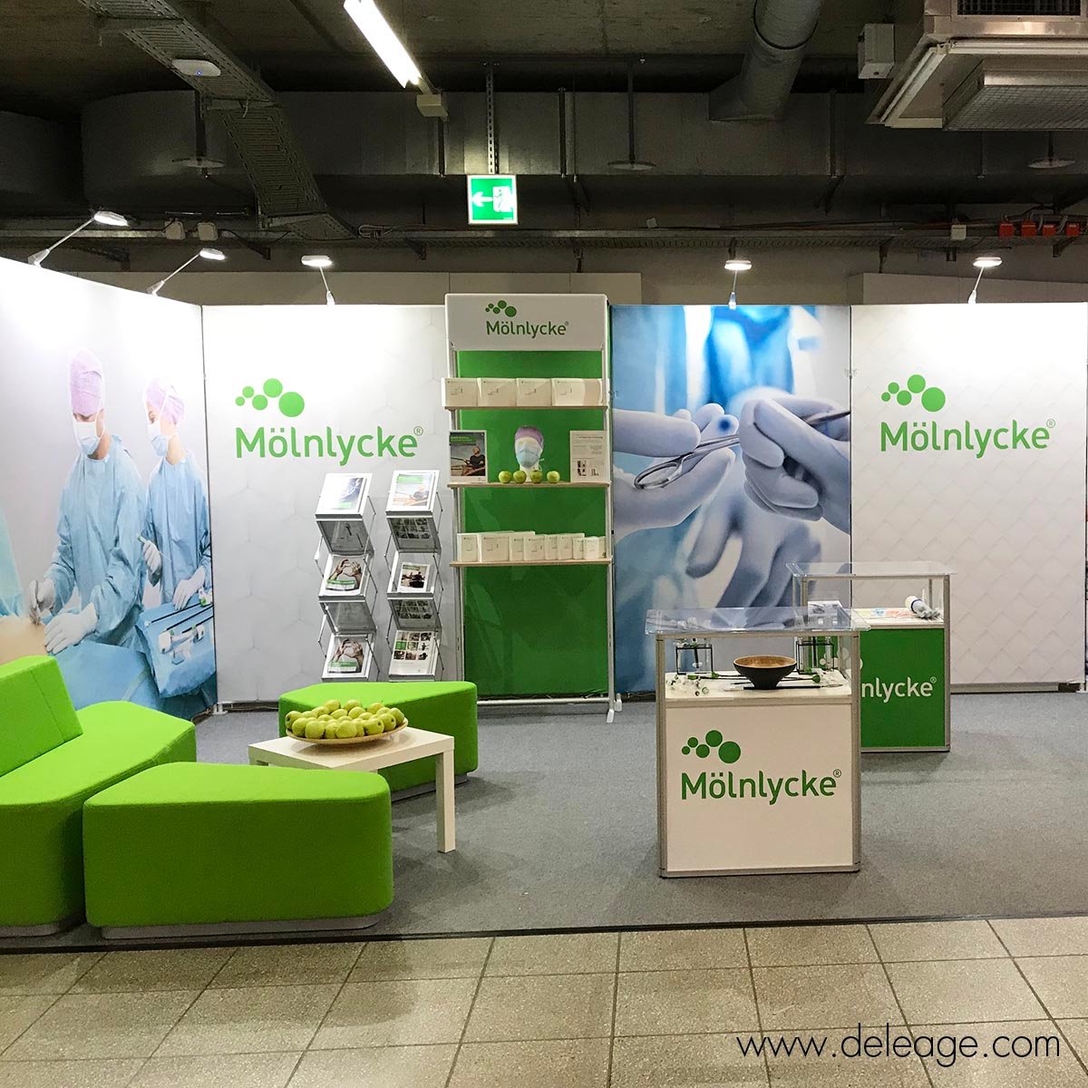 stand-exposition-tissu-porte-document