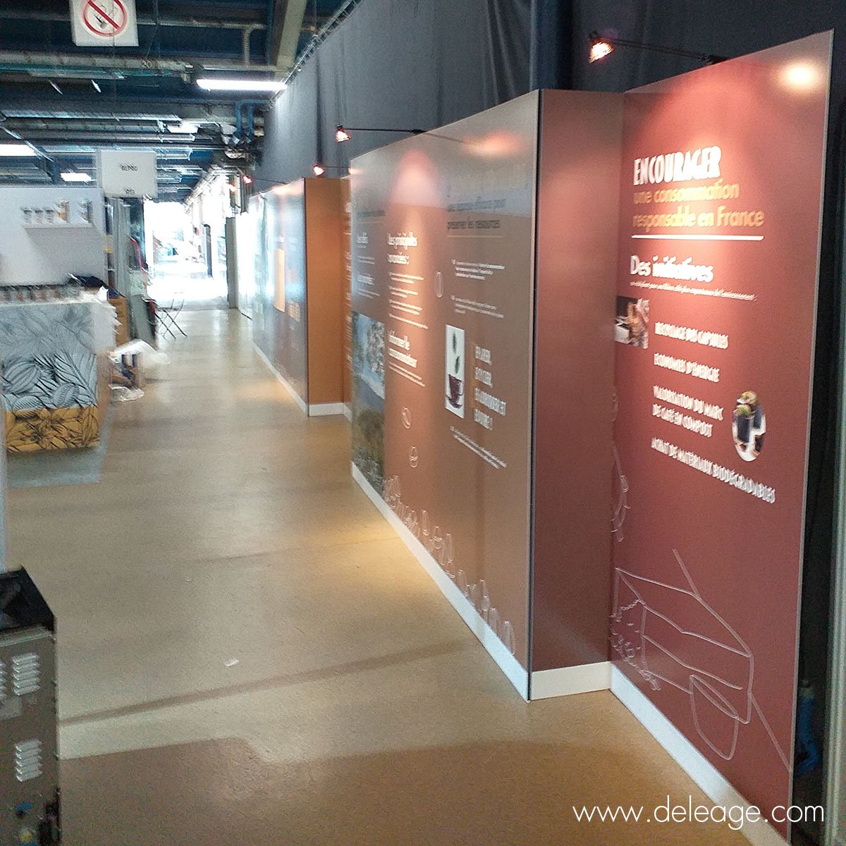 panneau-mur-exposition-spot-2