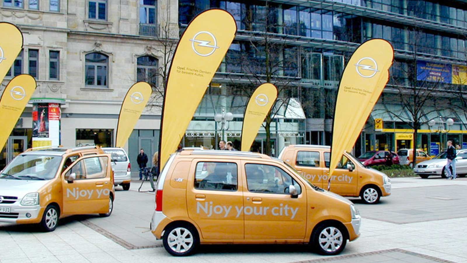 drapeau-pub-exterieur-264