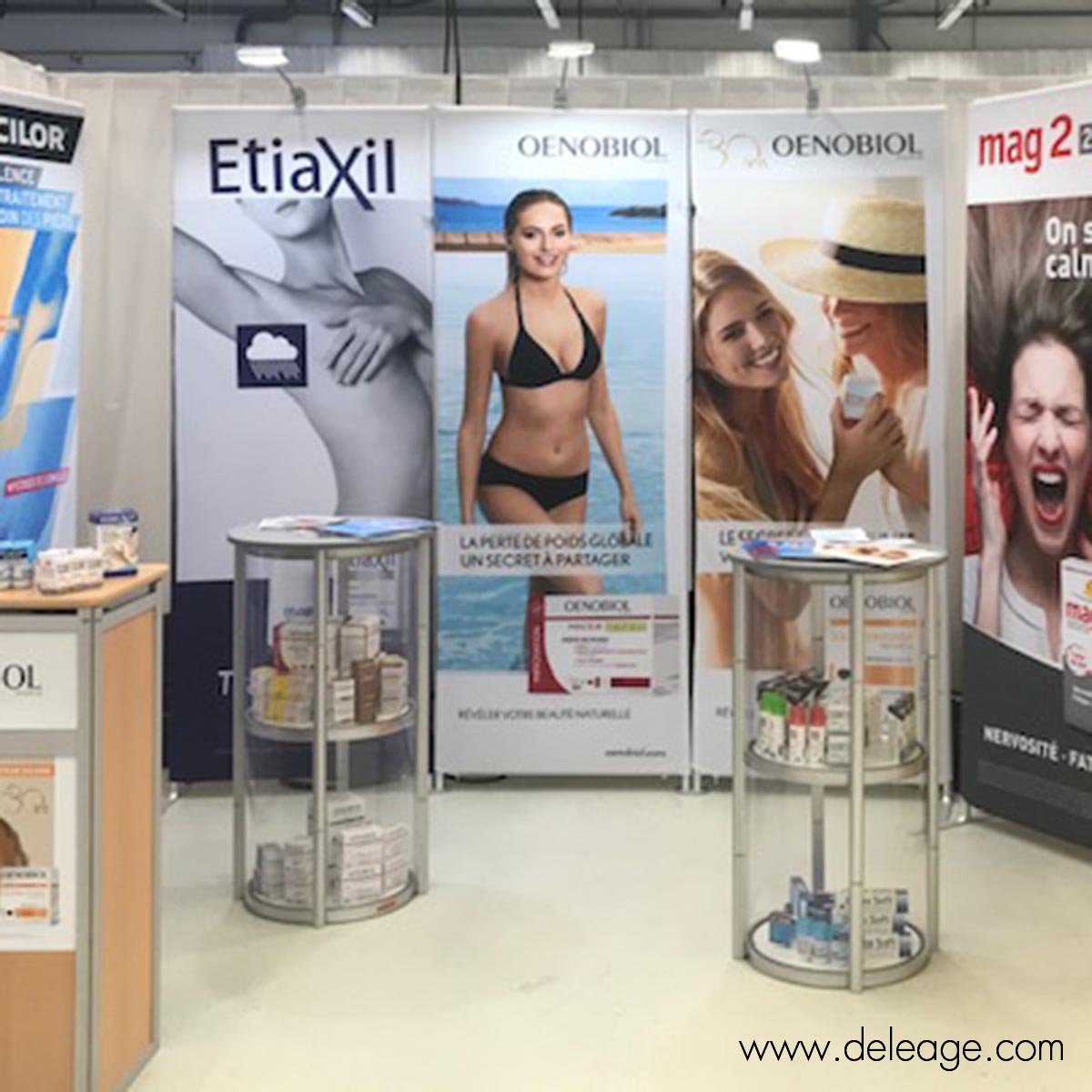 comptoir-vitrine-pliable-1