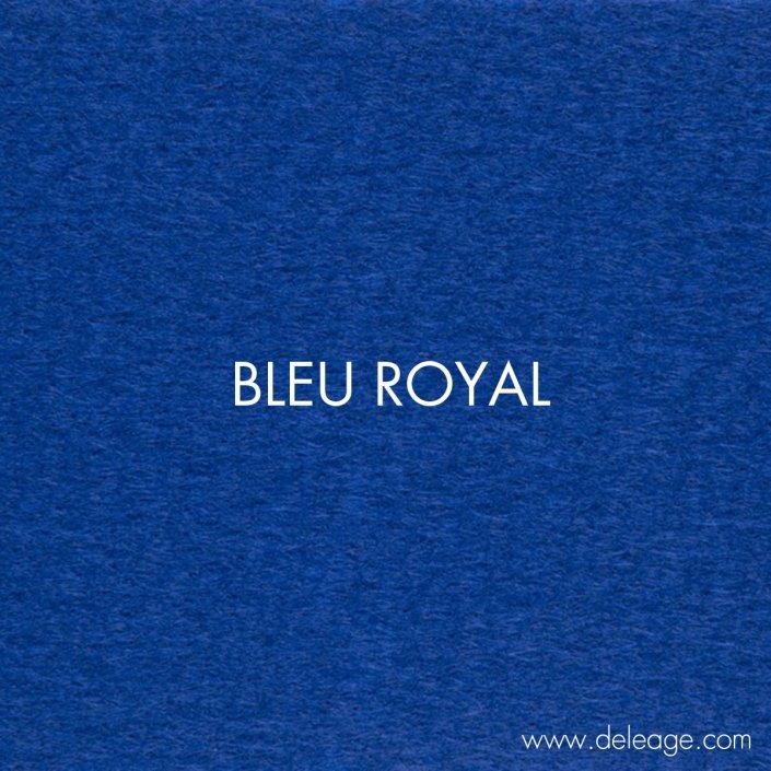 moquette-aiguilleté-couleur-bleu-royal
