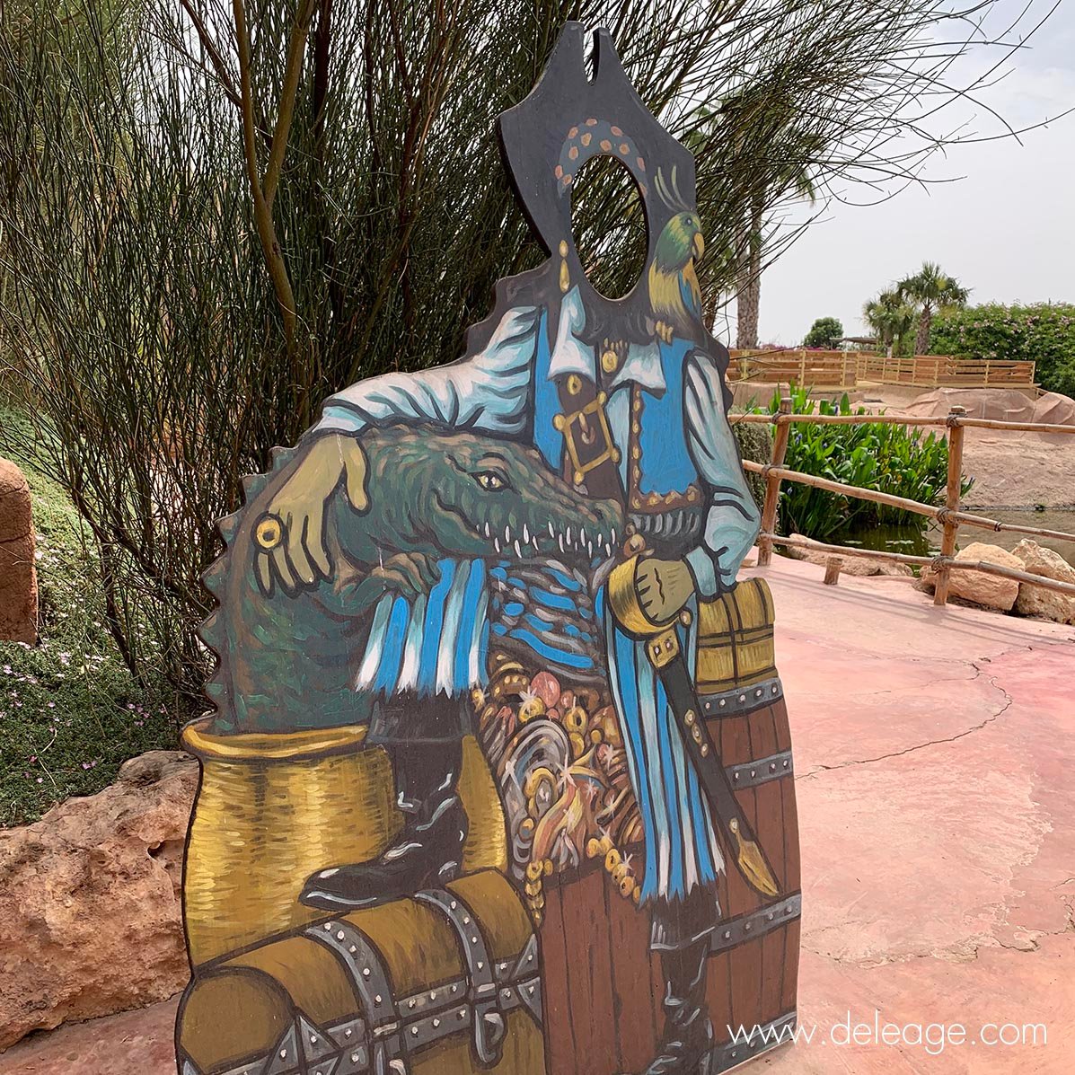 panneau-passe-tete-autoportant-exterieur-2