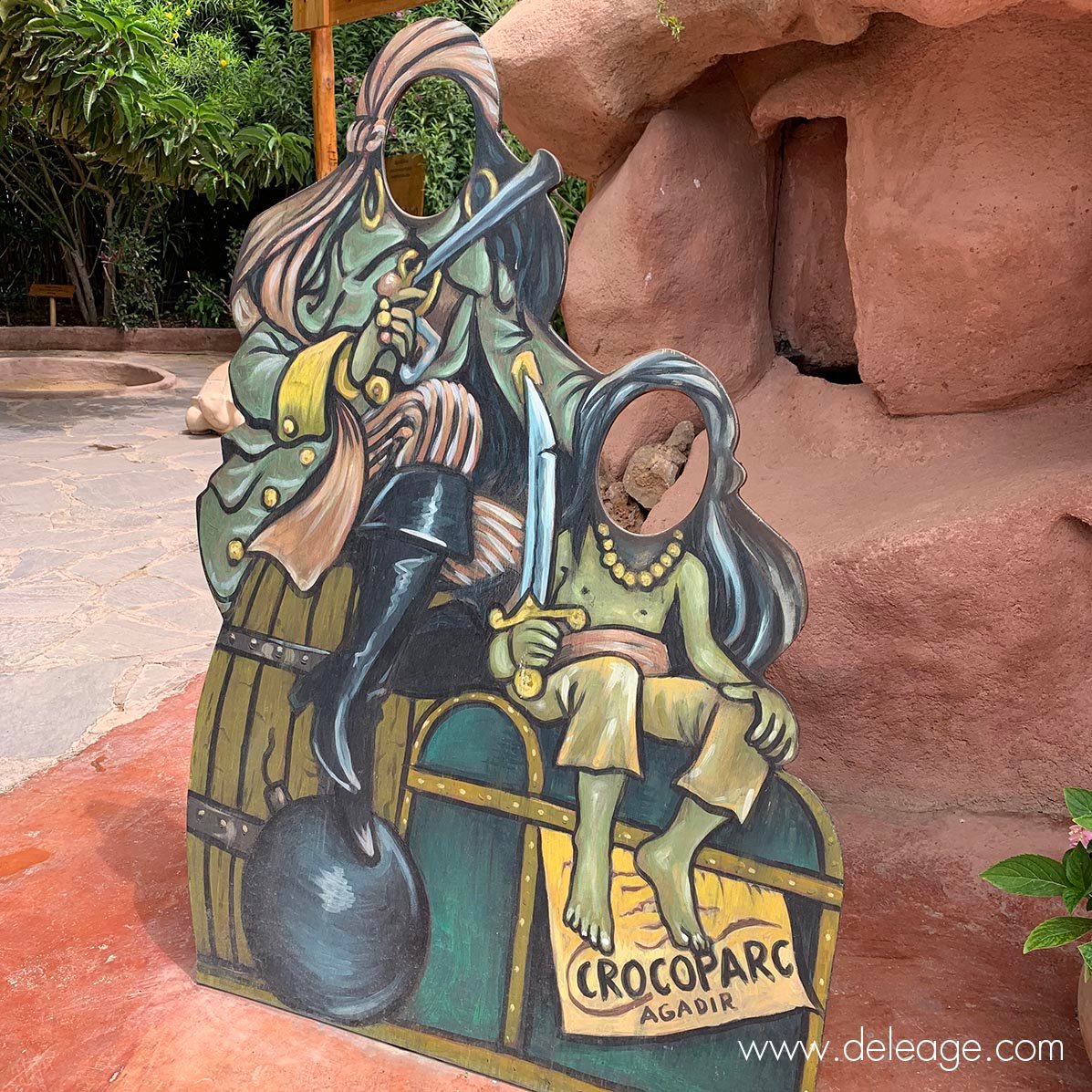 panneau-passe-tete-autoportant-exterieur-4