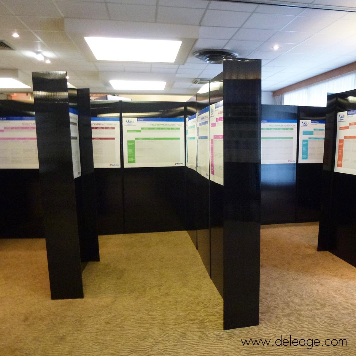 cloisonnement-exposition-zigzag