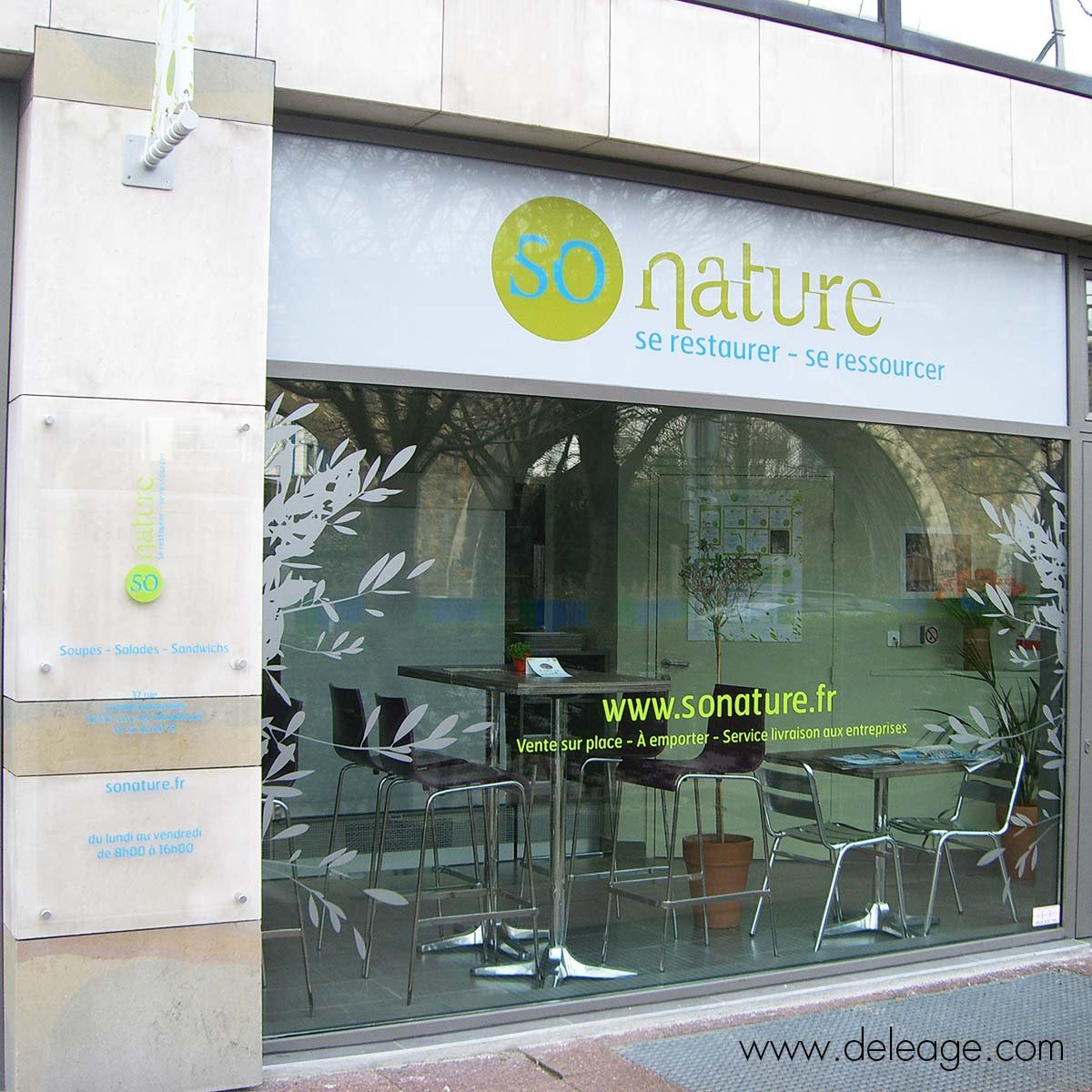 decor-vinyle-decoupe-lettrage 2