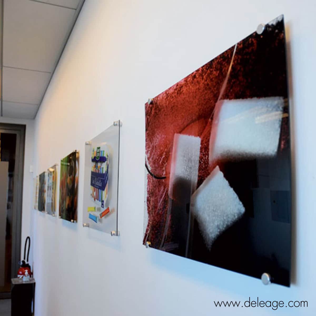 fixation-panneaux-avec-attaches-fendues