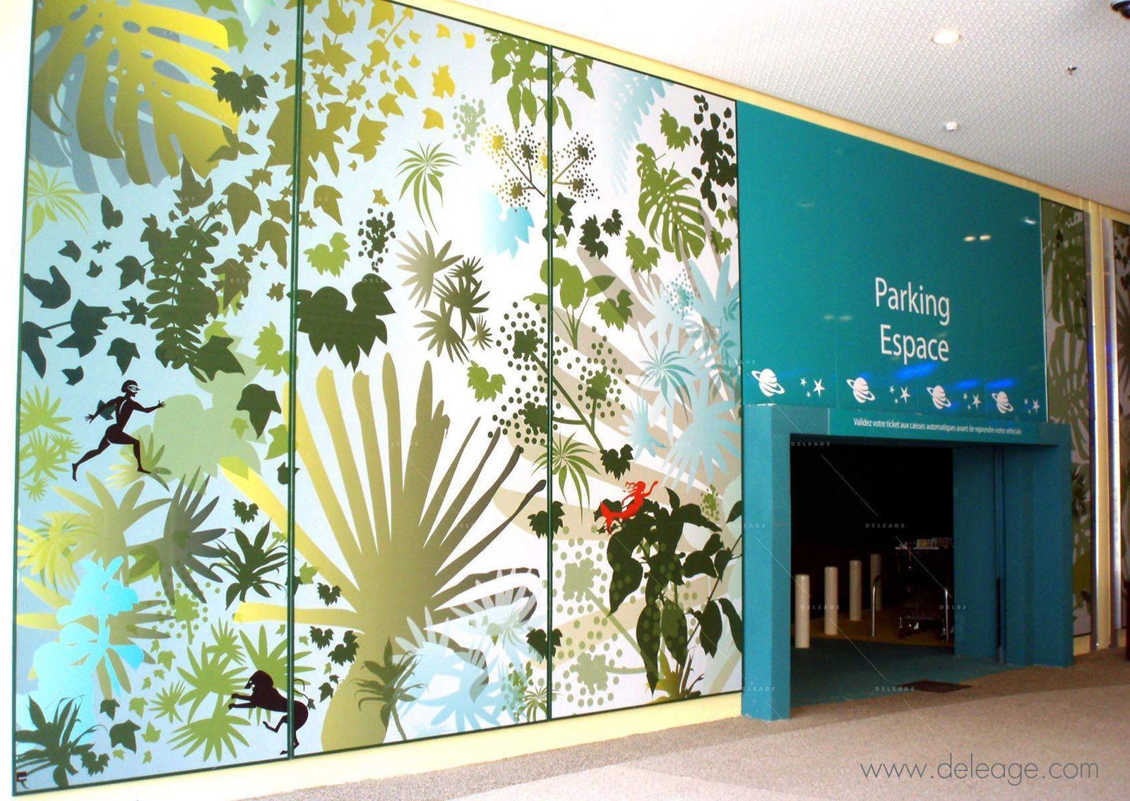 facade-parking-decor-lumineux