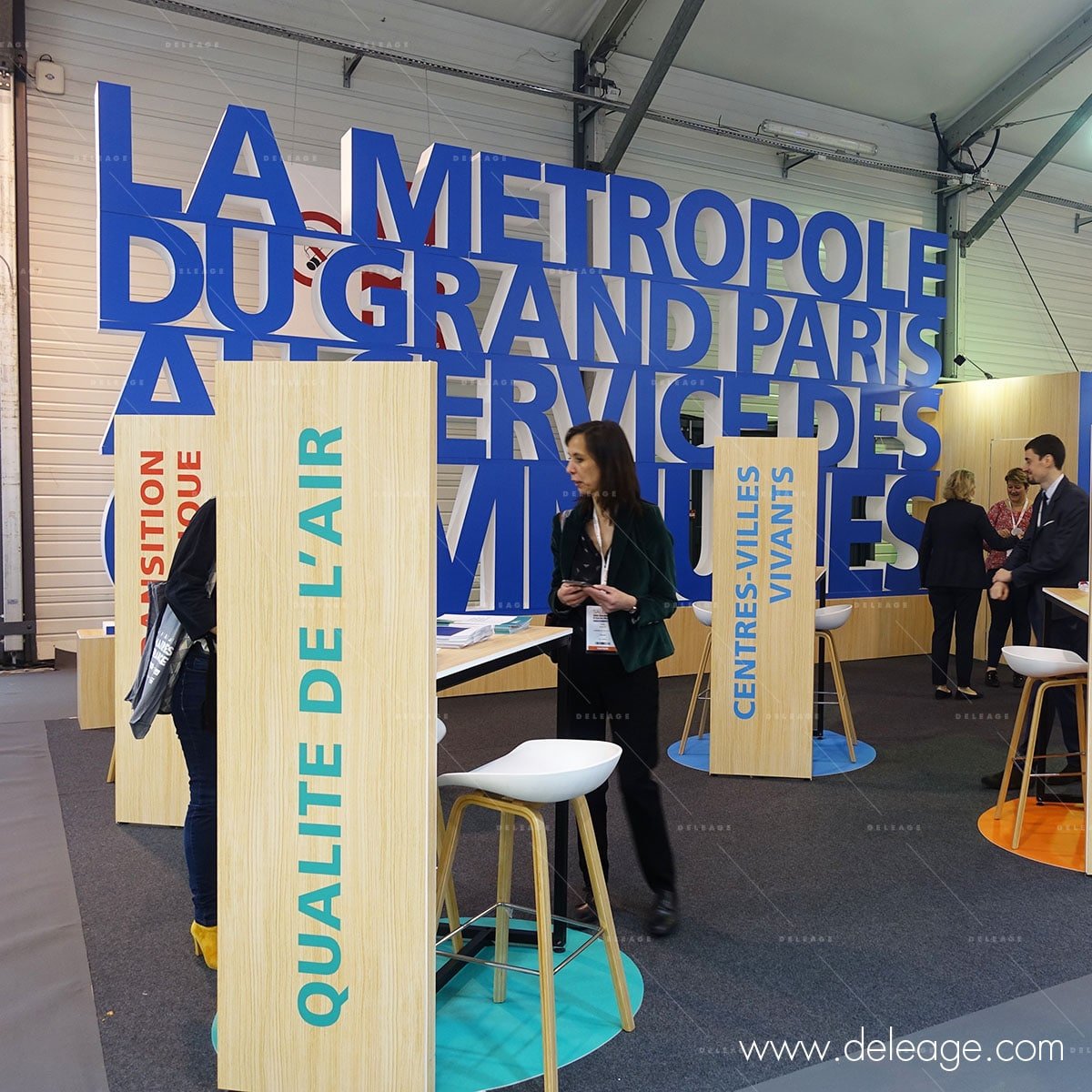 lettre-polystyrene-comptoir-sur-mesure-2