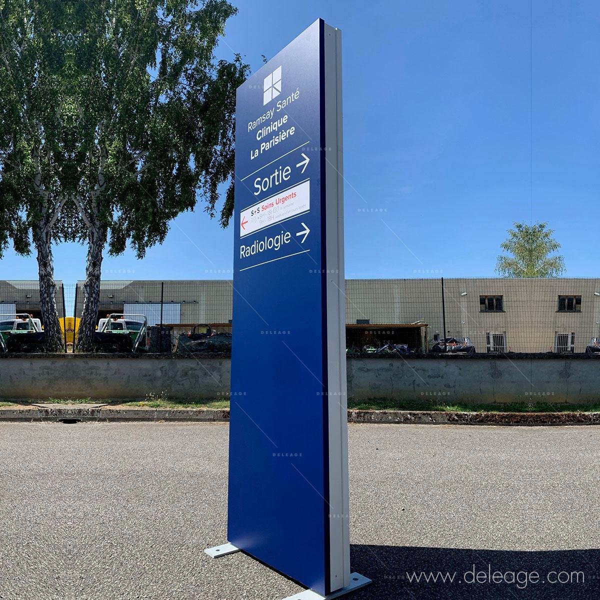 totem-exterieur-aluminium-4