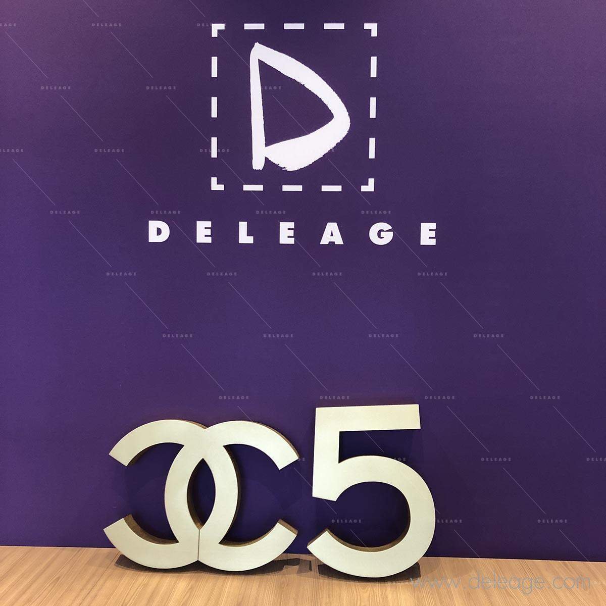 logo-polystyrene-extrude-peinture-or-3