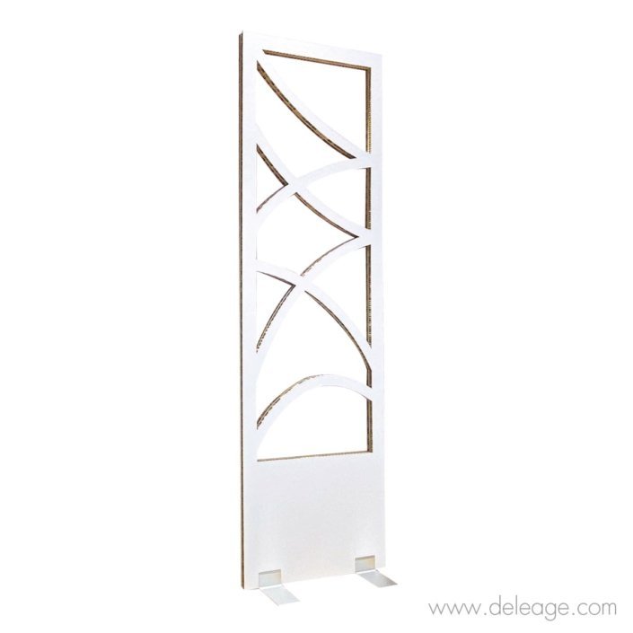 totem-carton-deco-transparent-pieds-aluminium-detoure